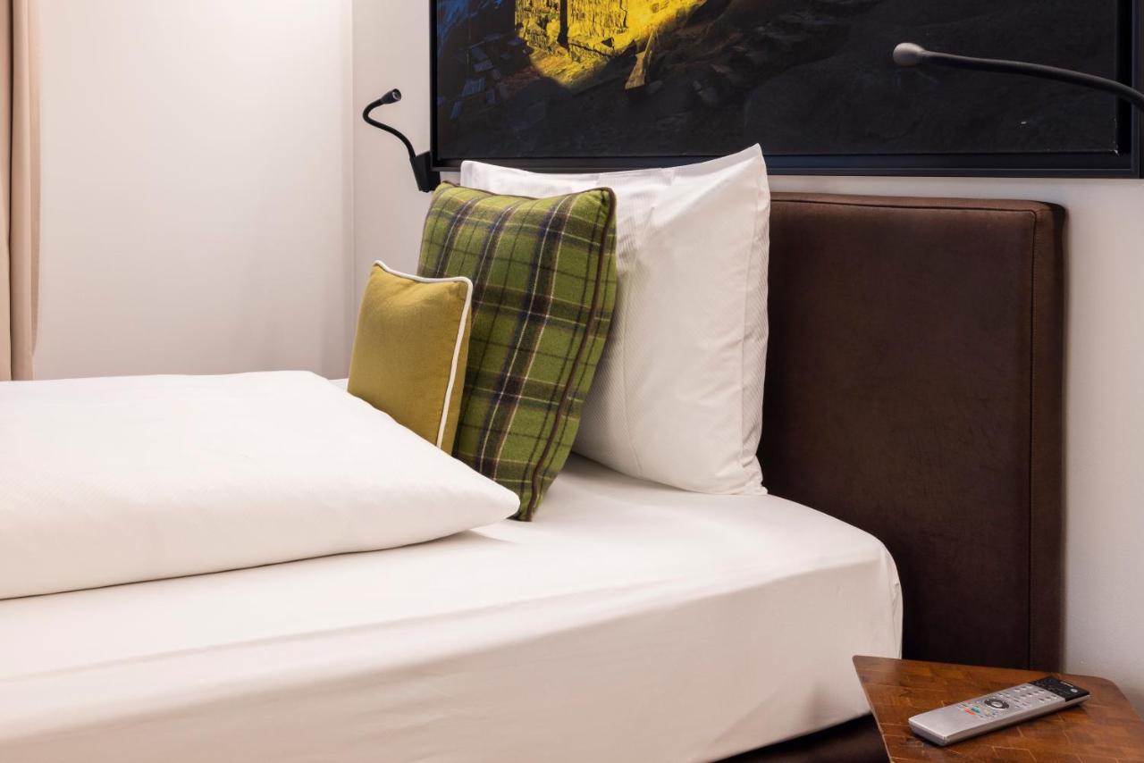 Fred Hotel Leonhardstrasse - Self Check-In Zurich Ngoại thất bức ảnh
