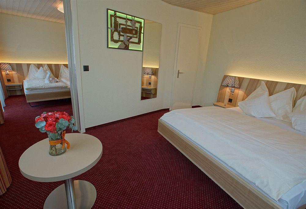 Fred Hotel Leonhardstrasse - Self Check-In Zurich Phòng bức ảnh